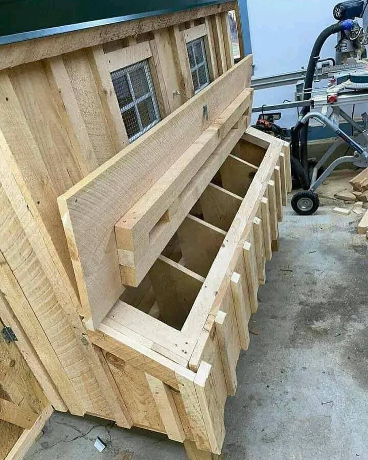 Buy pet/chicken coop