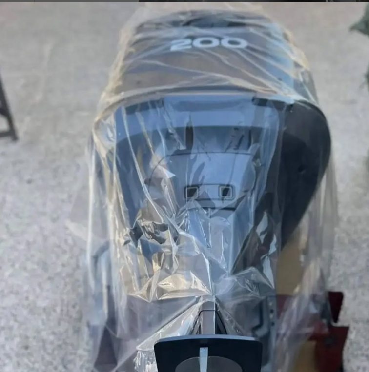 200hp Yamaha motor