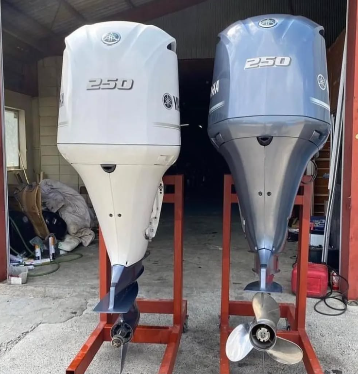 Yamaha 250 hp 110 hours and 95 hours Got restocked 200 psi