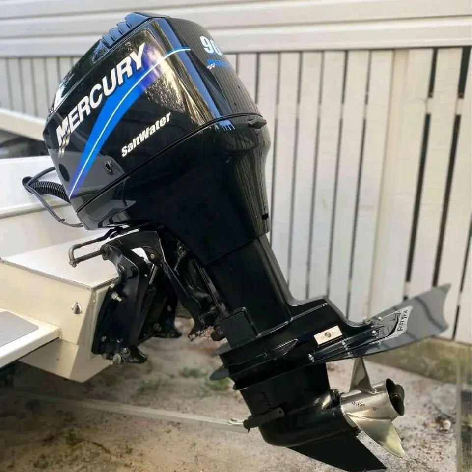 2002 Mercury 90hp Saltwater Series Outboard