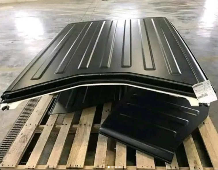2018-2019 Jeep Wrangler 4 door complete hard top with front panels